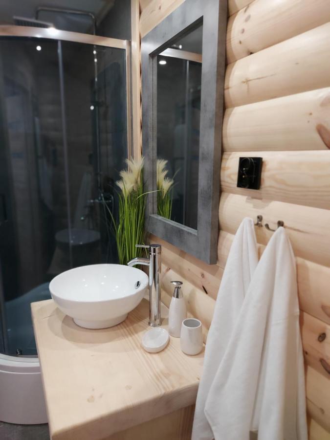 Ferienwohnung U Mlynorza Suche Exterior foto