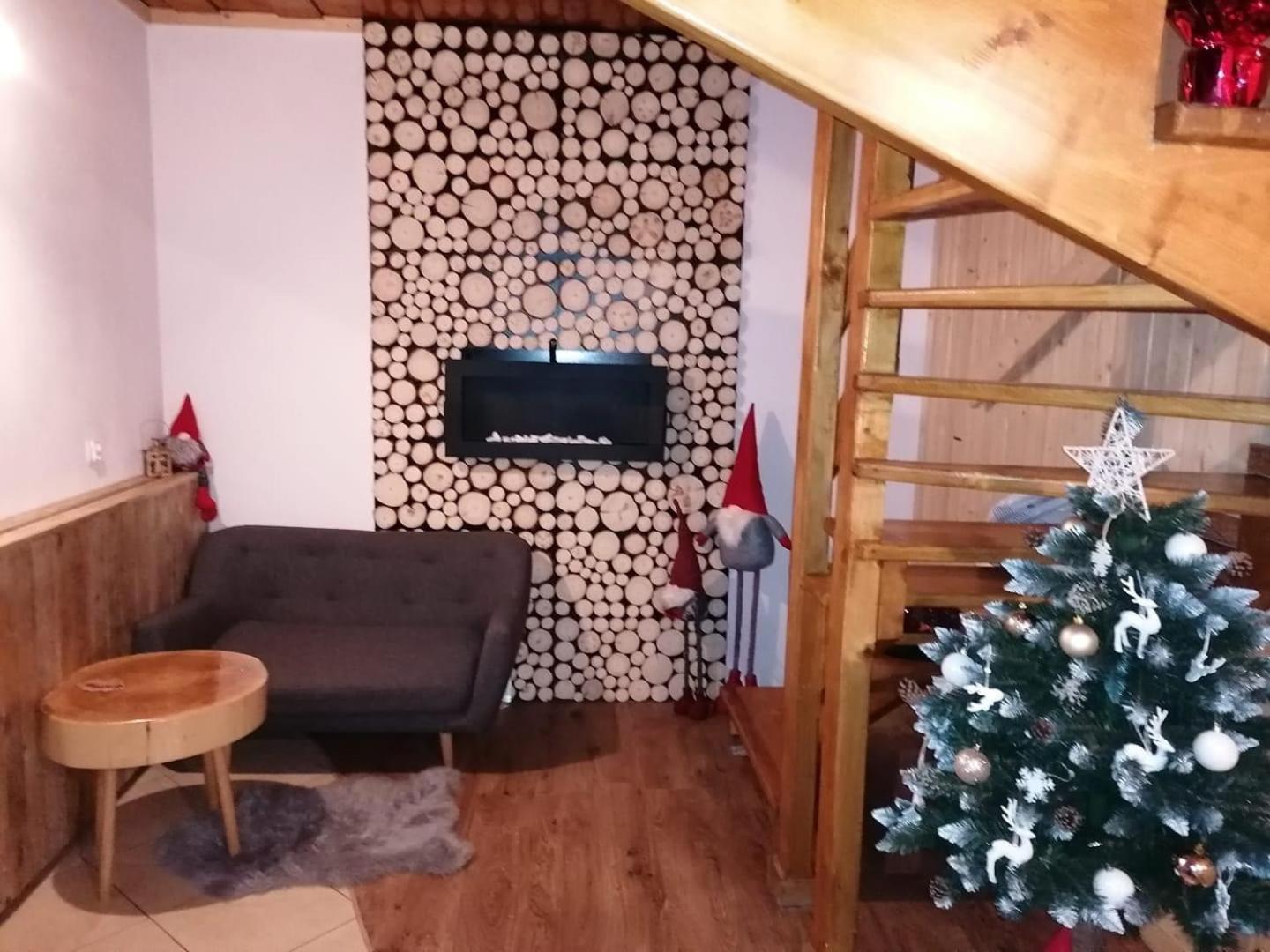Ferienwohnung U Mlynorza Suche Exterior foto