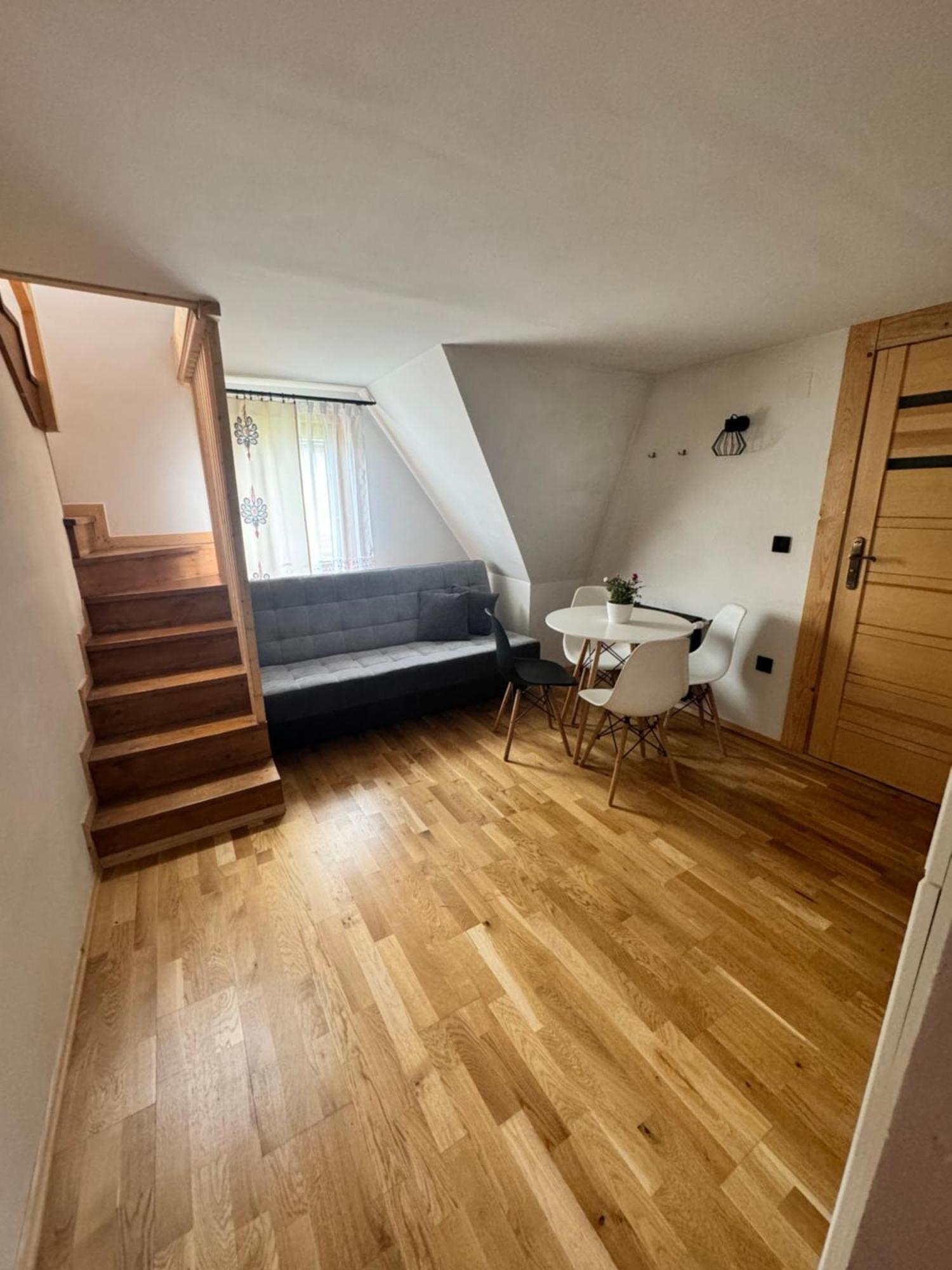 Ferienwohnung U Mlynorza Suche Exterior foto